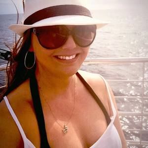 Meet your Posher, Sheri